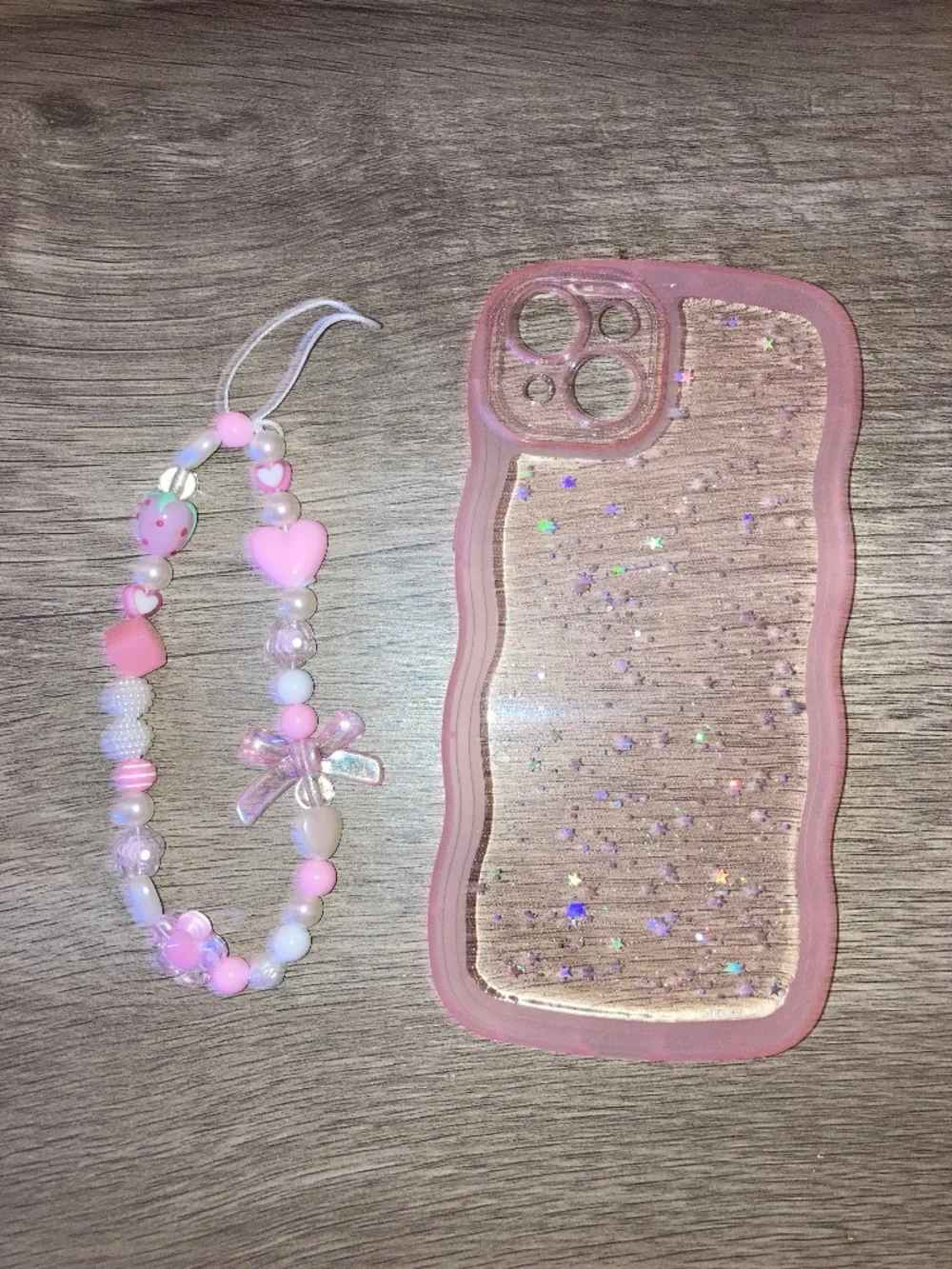 iPhone 15 Plus Wavy Phone Case Includes Beaded Phone Strap Charm